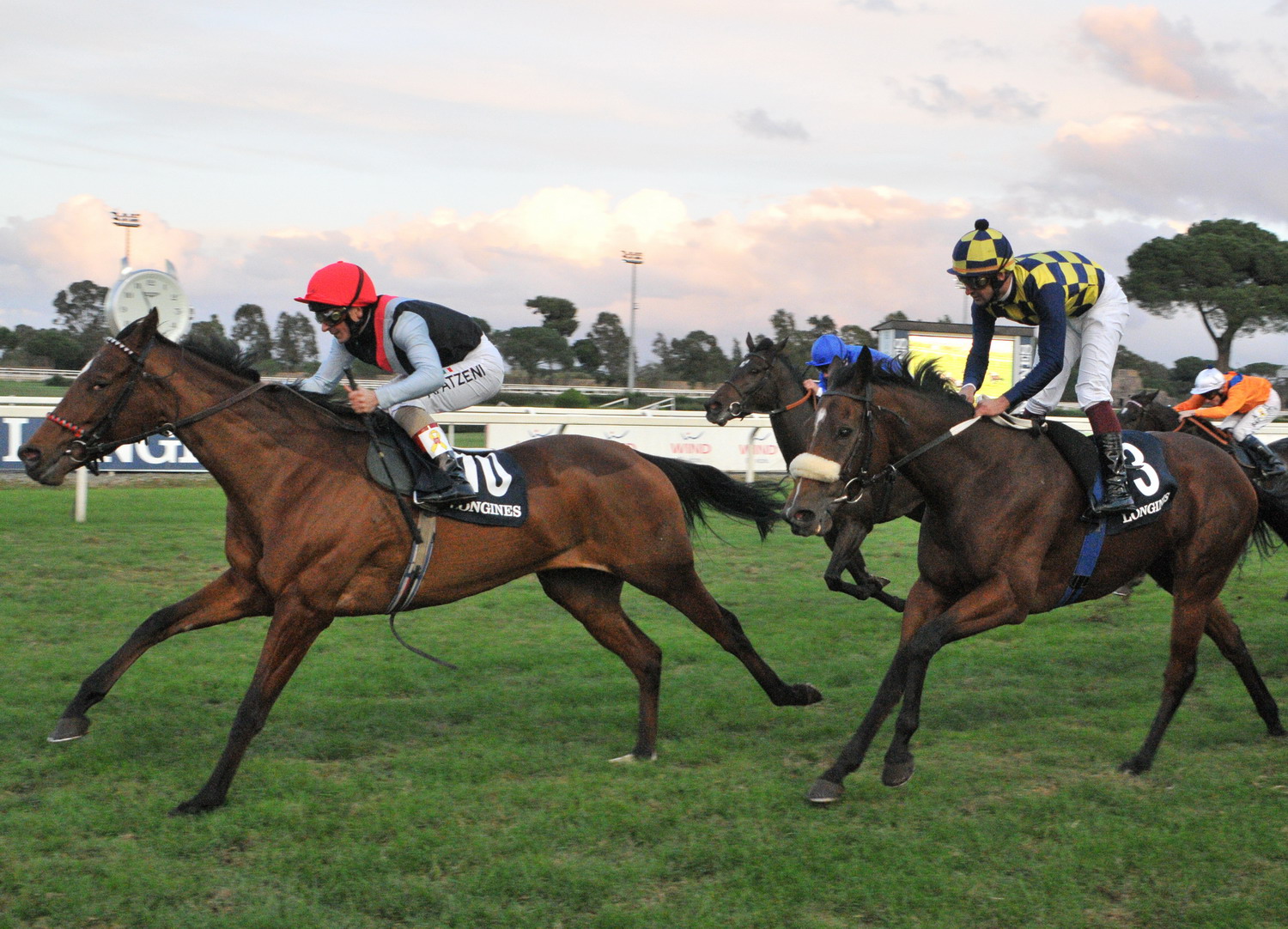 IPPICA, SORTILEGE STREGA TUTTI NEL PREMIO LONGINES LYDIA TESIO 2012