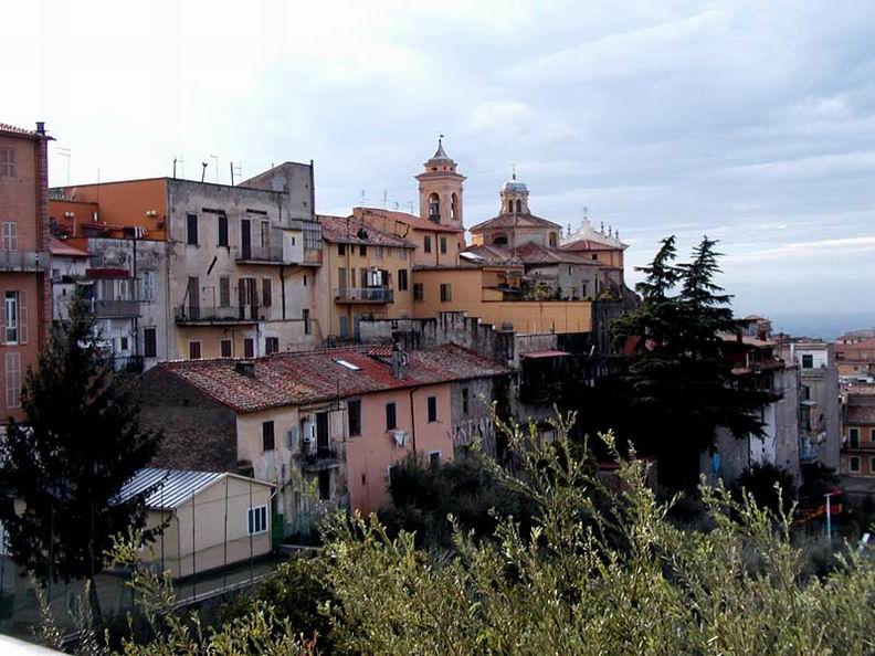 Marino, raccolta firme per l’area verde di via Frassati