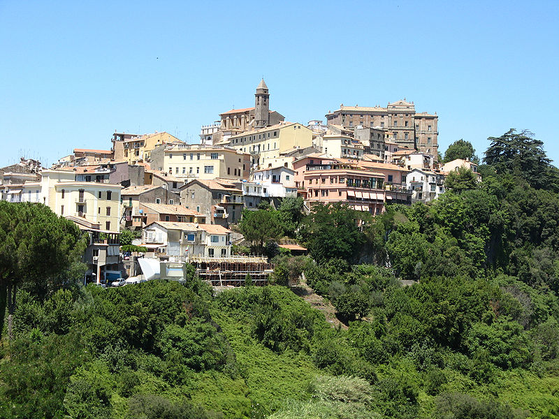 Genzano: paura per i raid notturni