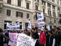 Weekend di manifestazioni. Ecco come muoversi a Roma