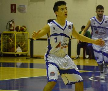 Basket Frascati, serie C2. Il play Monetti: «Stagione deludente finora»