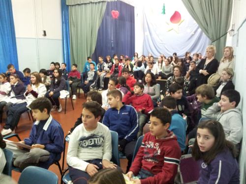 L’Amministrazione Comunale consegna i kit sportivi  per le scuole di Frascati