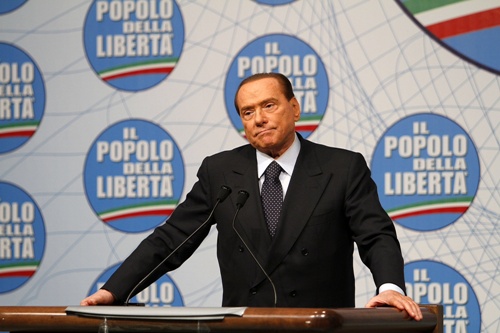 Berlusconi lancia un Pdl di lotta e di governo