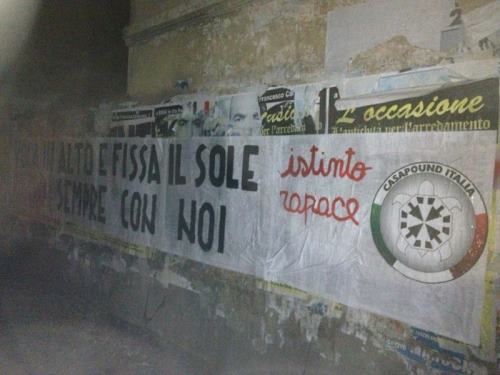 CasaPound, striscioni in tutta Italia per ricordare “O’ guerriero”