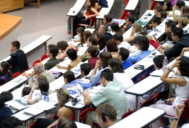 università