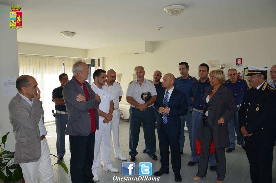 Il sindaco Montino visita il commissariato di Polizia a Fiumicino