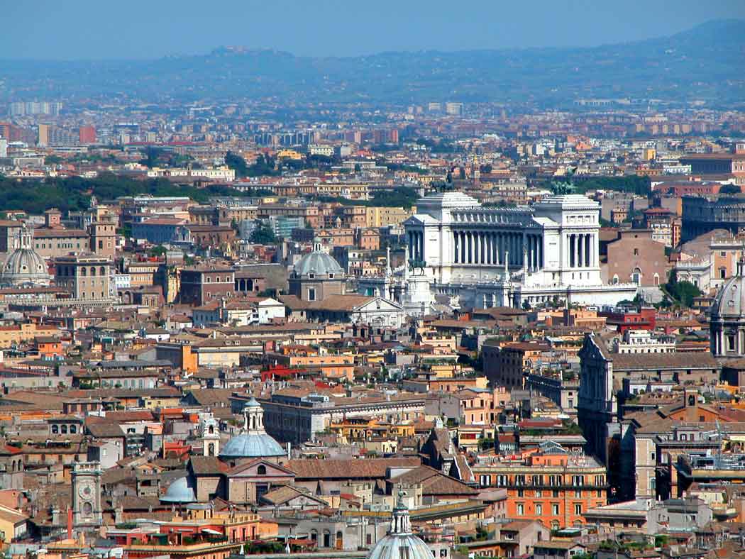 Protesta dei commercianti del centro storico di Roma