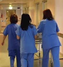 Coronavirus, “Medici e infermieri siano tutti Cavalieri al merito della Repubblica”