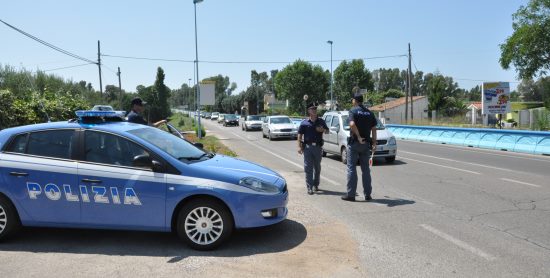 Lite in un condominio degenera: un accoltellato