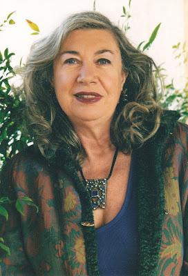 “Percorsi d’Autore”: Elio Pecora incontra la poetessa Donatella Bisutti