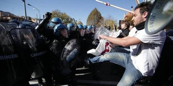 Manifestazione centrodestra, nessuna misura cautelare per gli arrestati di Bologna
