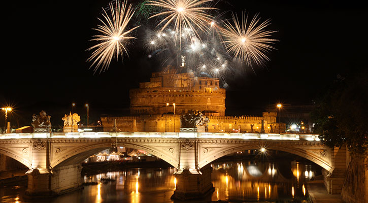 Natale in tempi di Covid, Roma tra nostalgia e speranza