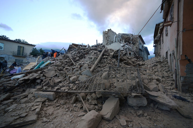 Terremoto, Regione Lazio: «Sul posto a lavoro squadre di soccorso» Terremoto, Regione Lazio: «Sul posto a lavoro squadre di soccorso»