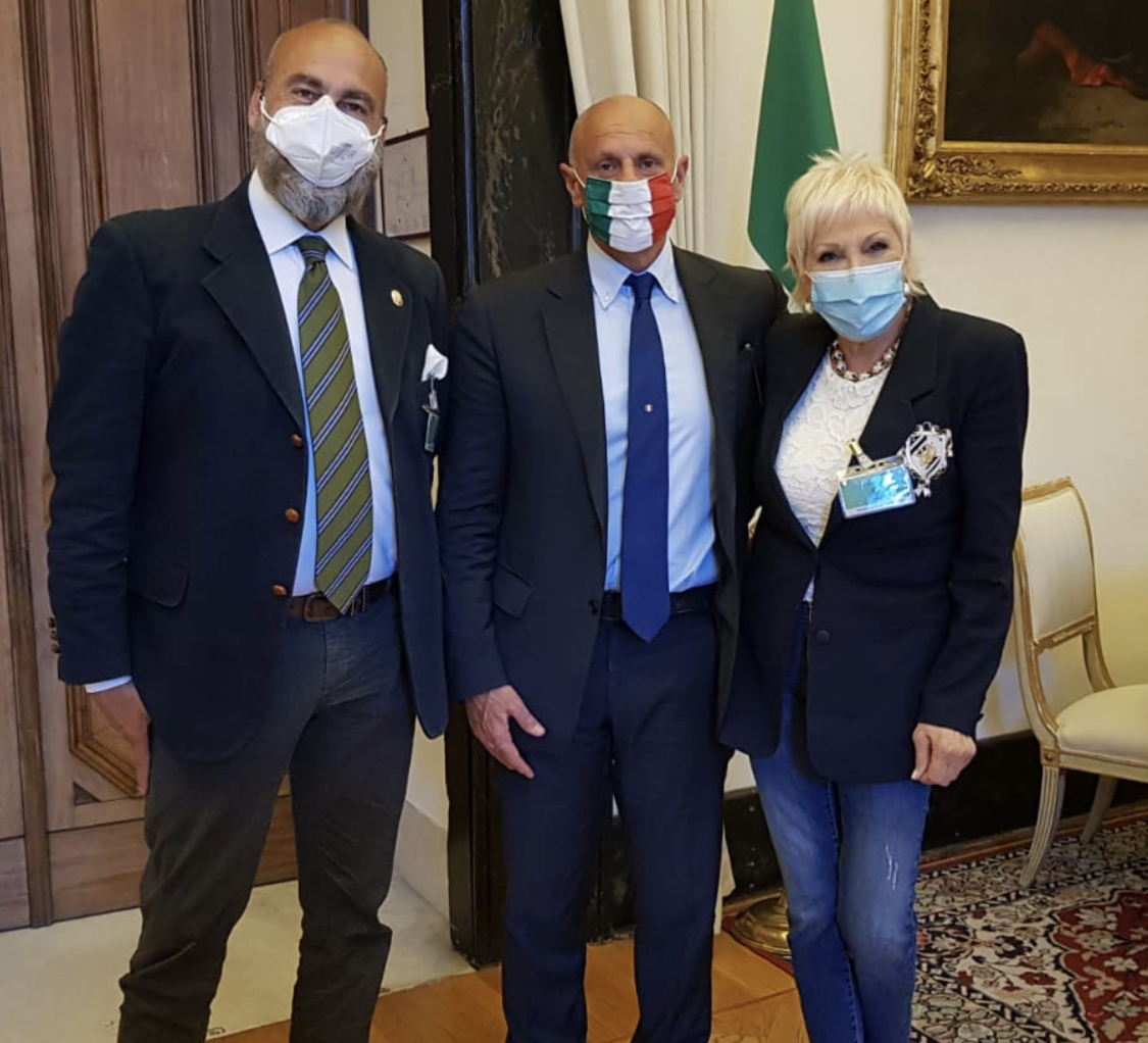 ANIMALI, RIVOLUZIONE ANIMALISTA INCONTRA IL VICEPRESIDENTCAMERA RAMPELLI