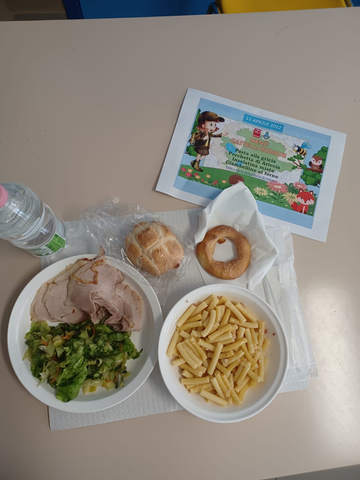 SCUOLA, AD ARICCIA CONTINUANO I MENÙ A TEMA NELLA MENSE SCOLASTICHE