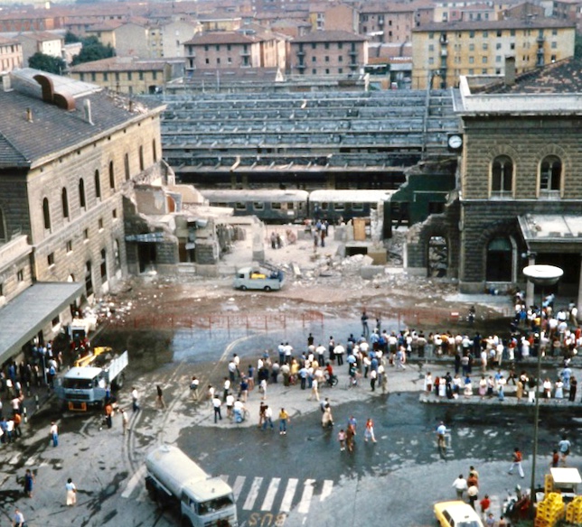 STRAGE DI BOLOGNA, ASSOTUTELA: “PAGINA BUIA DEL NOSTRO PAESE. NON DIMENTICHIAMO”