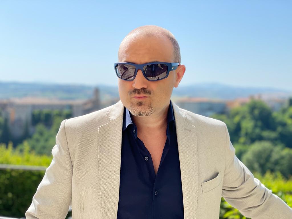 ANDREA TITTI A TUTTO CAMPO: TRA GIORNALISMO, NUOVE TECNOLOGIE E ACCESSIBILITA’