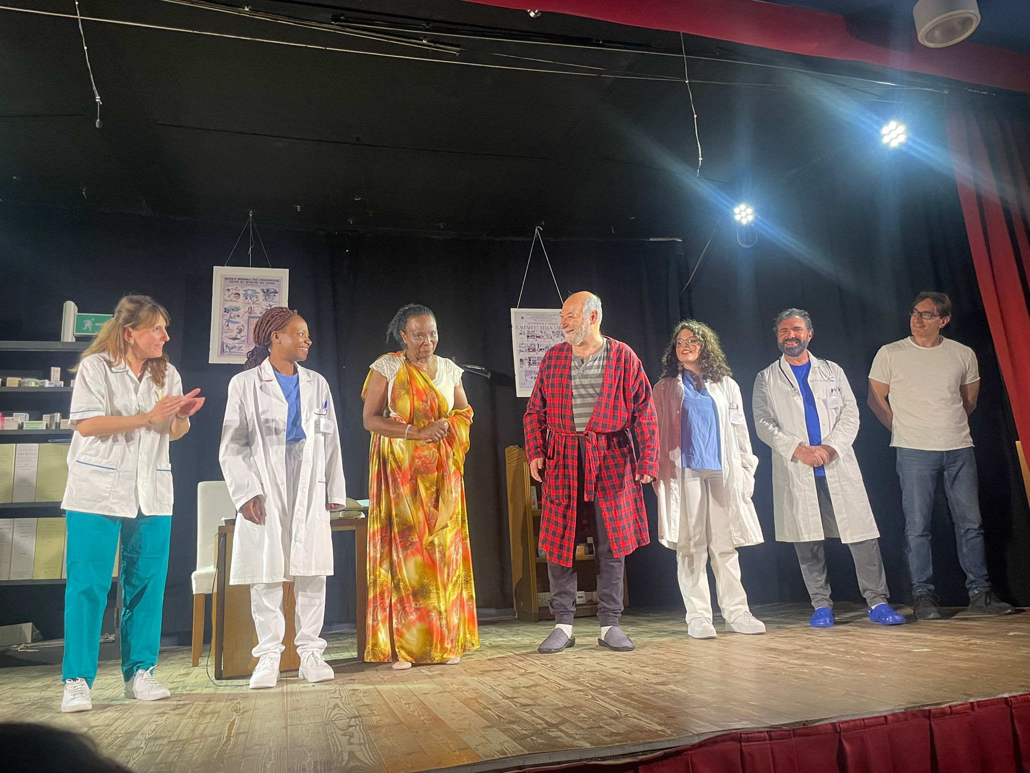 La forza e la determinazione di “Grace”, la commedia di Scarpati e “La Compagnia in valigia” incantano il pubblico di Palermo