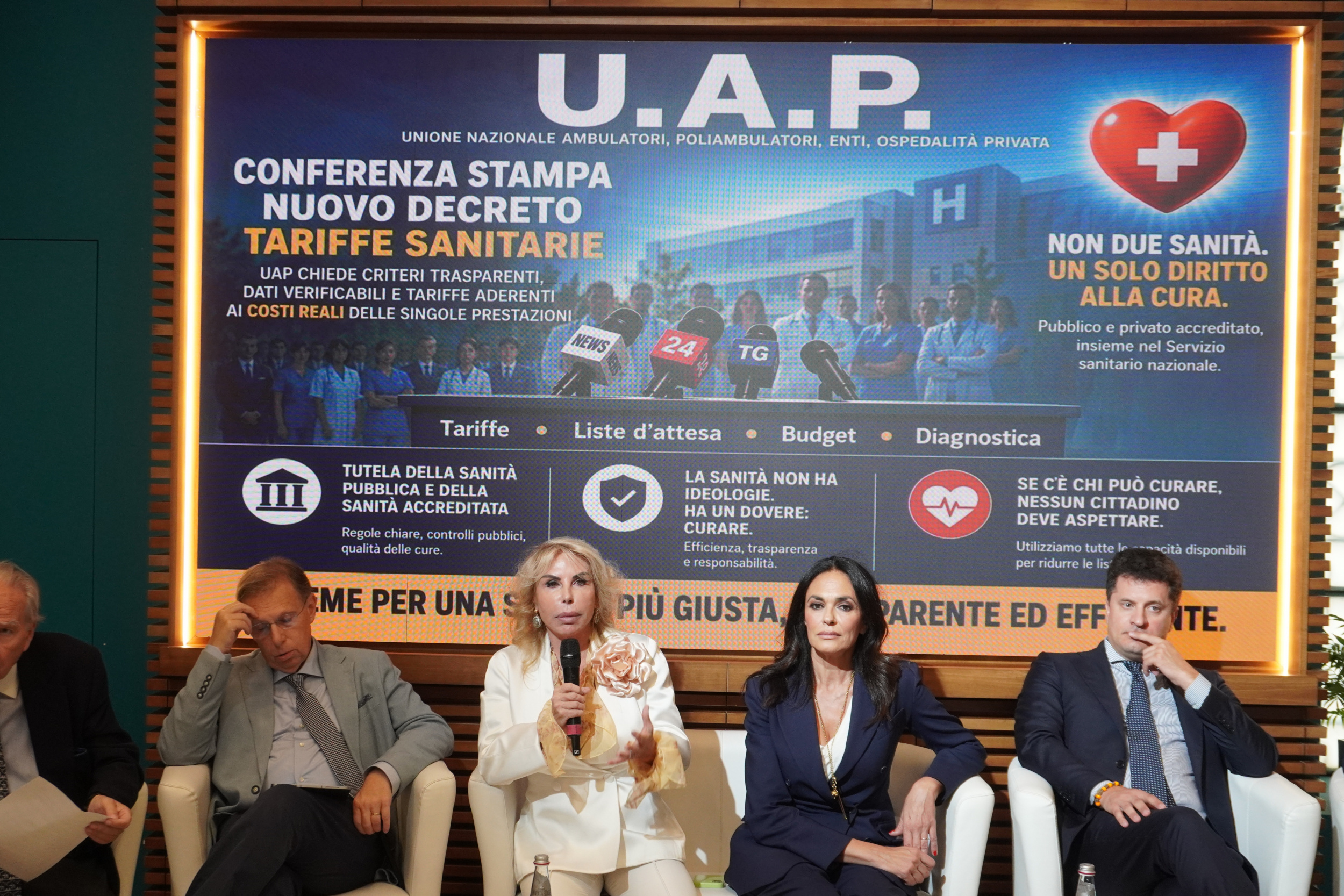 Uap riunisce il settore privato e chiede criteri trasparenti e tariffe adeguate per la sanità Uap riunisce il settore privato e chiede criteri trasparenti e tariffe adeguate per la sanità